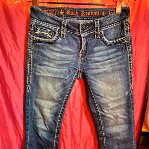 Rock Revival capri's